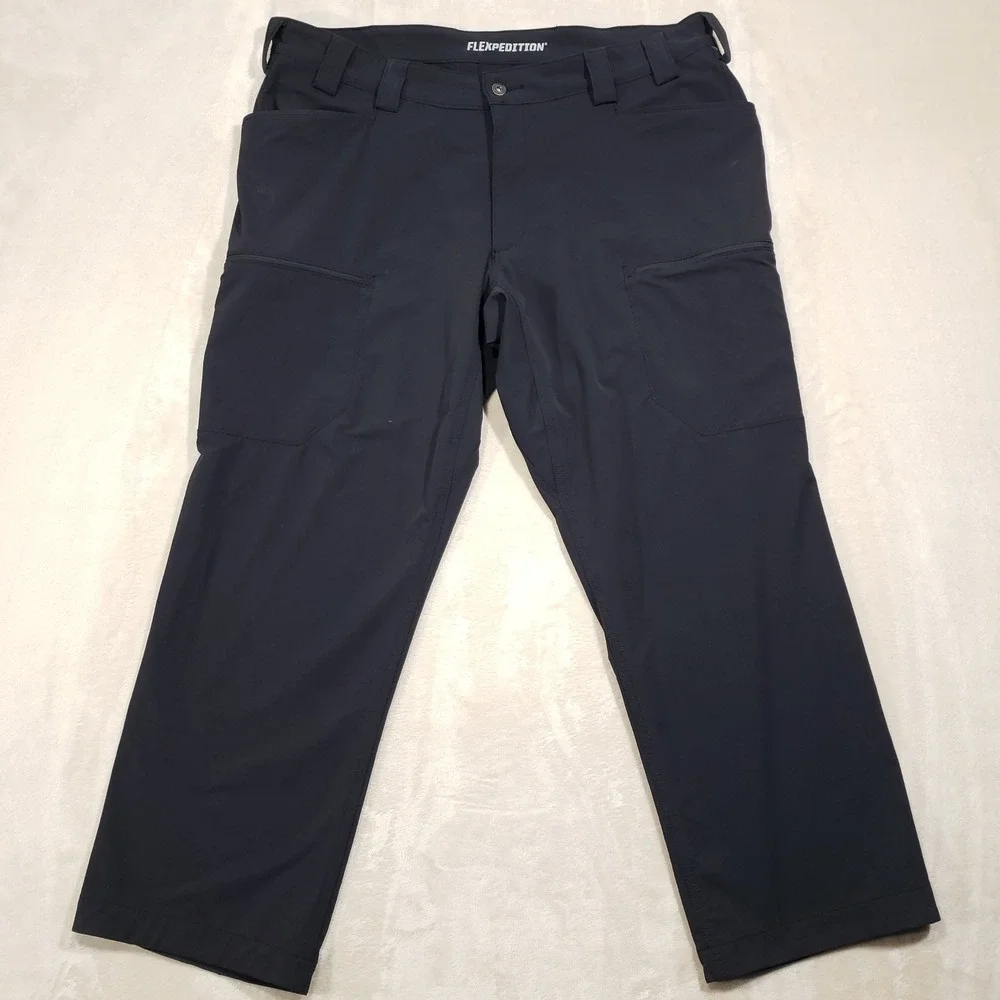 Duluth Trading Co Flexpedition Pants Mens 40x30 Black Relaxed Cargo 75291 Nylon